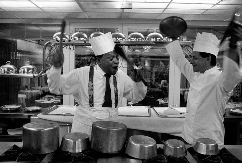 Lionel Hampton & chef Jacques Maximin. Monday 16th July 1990. 