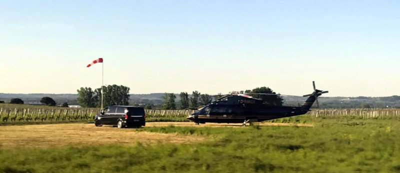 Helicopter at Chateau d'Yquem 