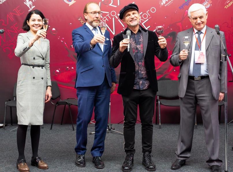 Олег Скрипка на V Национальном винодельческом форуме