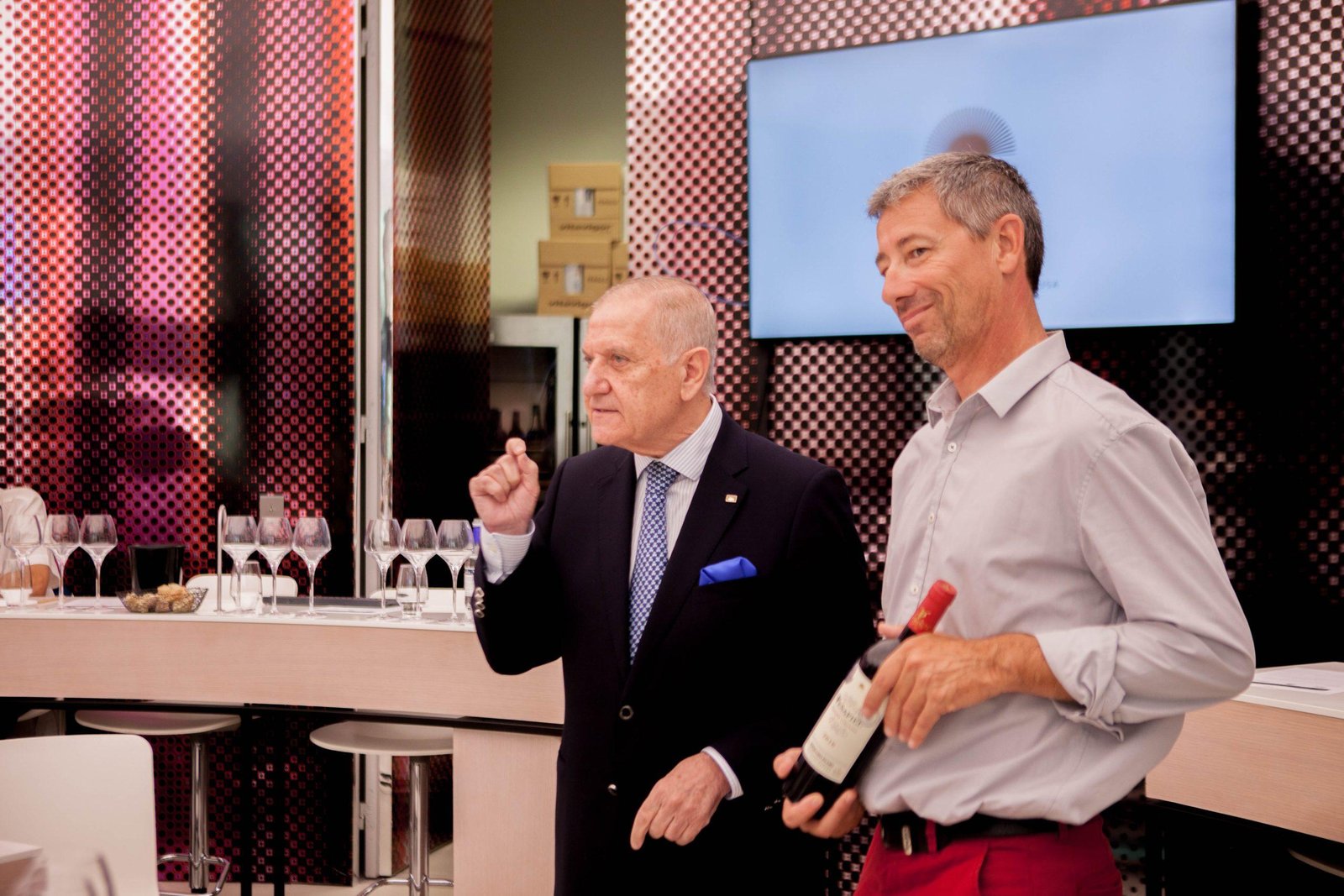 Wine Travel Awards and Vinos de La Luz joined forces at the Bordeaux Wine Week