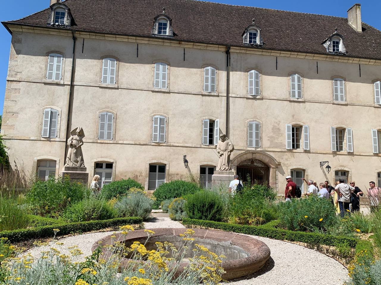 Hospices